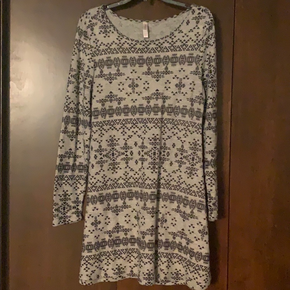 Juniors dress